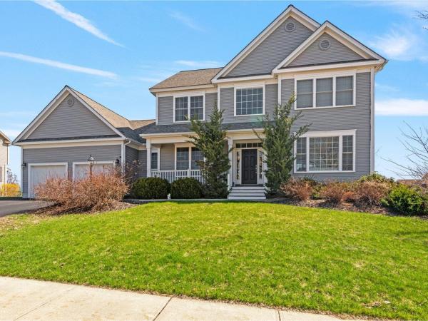 35 Royal Drive