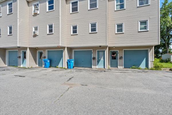 232 Manhattan Drive