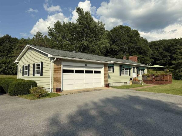 172 Pinewoods Road