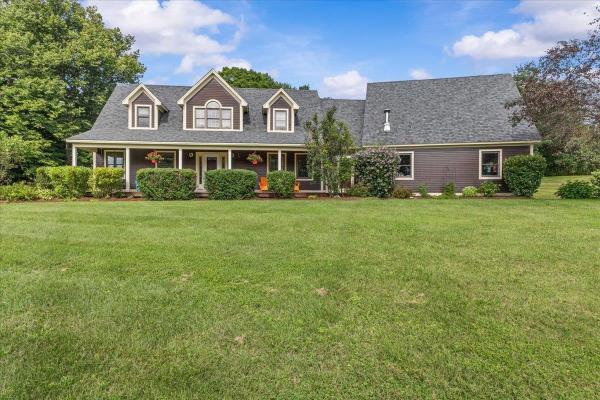 21 Meadow Drive