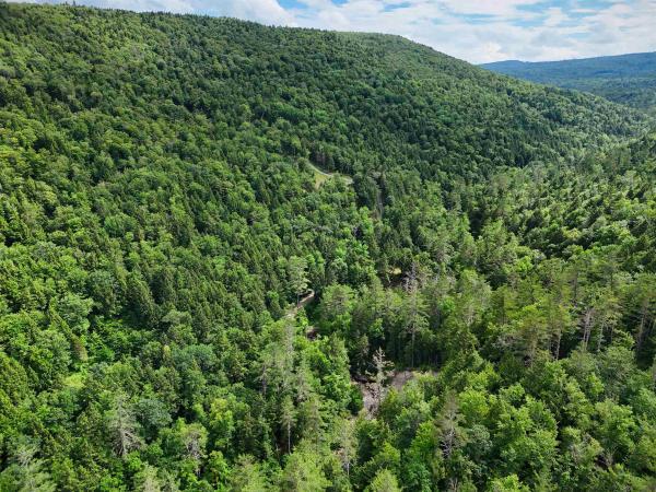 32 Hunter Brook Road