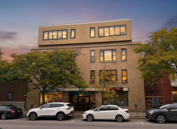 230 College Street 230 College Street