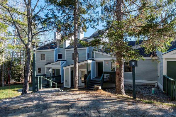 10 Rimrock Road