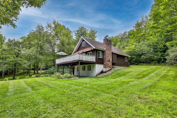 1923 North Hill Road