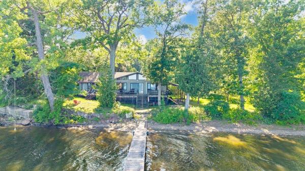 14 Macomber Point