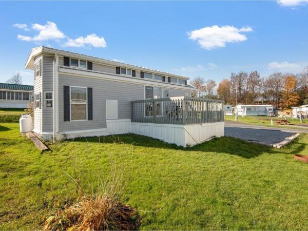 10 Salmon Lane