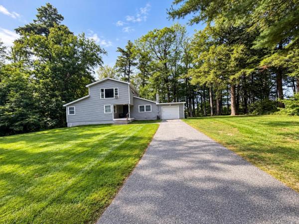 105 Oakwood Drive