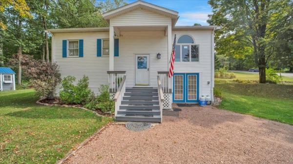 13 Ayers Drive