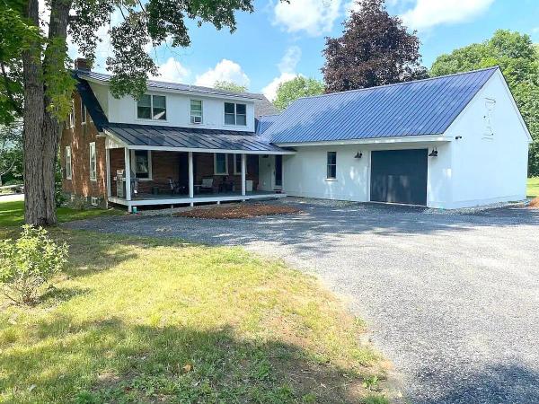 Single Family in Stowe VT