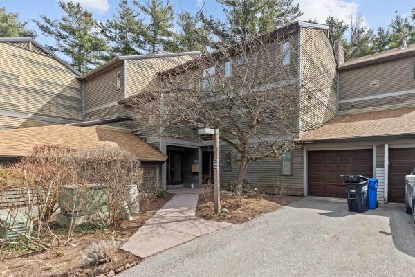 71 East Redrock Drive