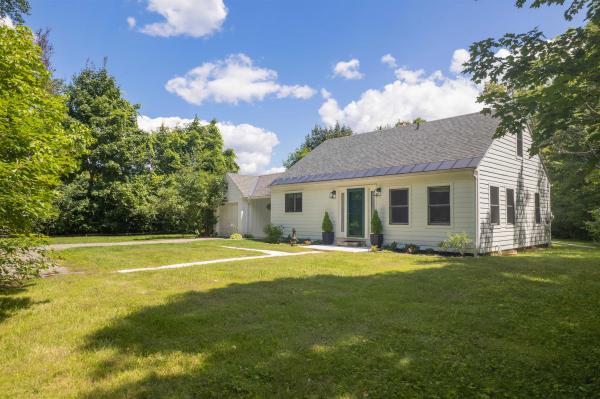 2420 Main Street