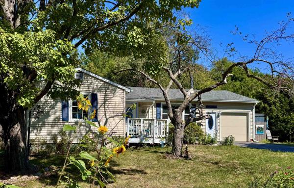 112 South Crest Drive