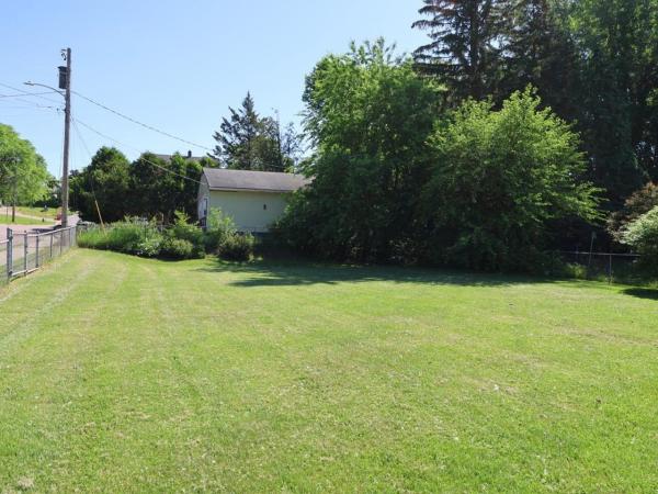 Lot 2 Pine Street