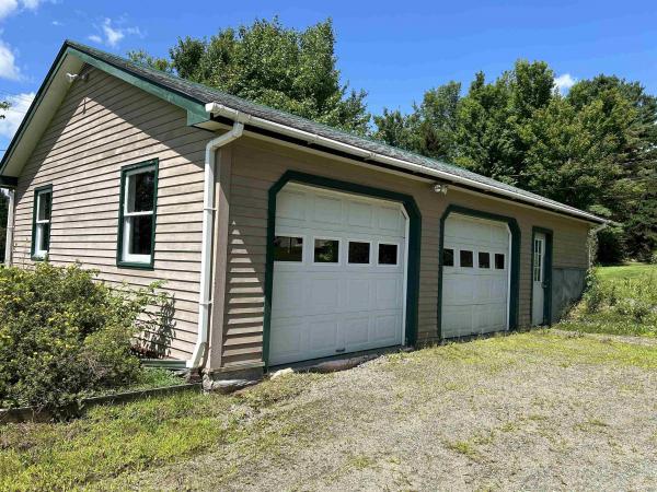 Single Family in Morristown VT