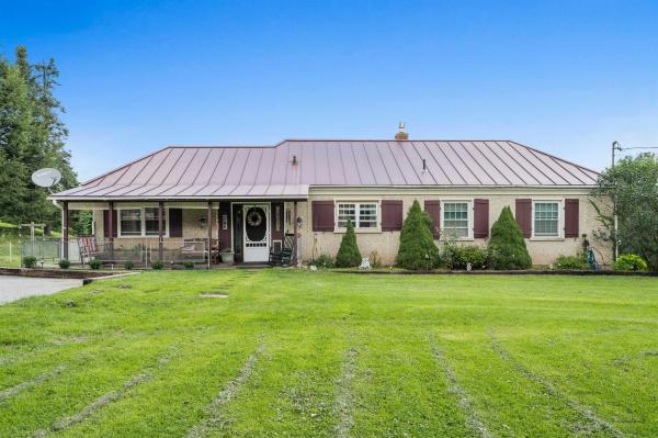 1460 Hebert Road