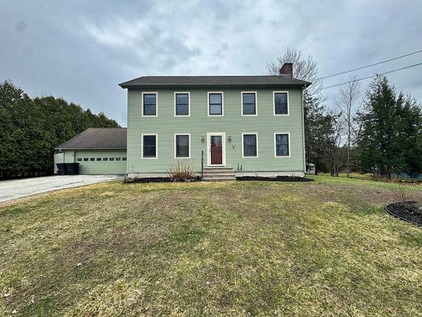 10 Elmwood Drive