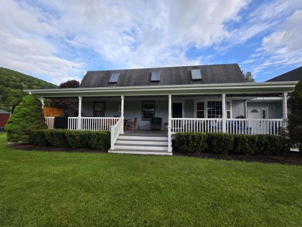 434 Dickinson Drive