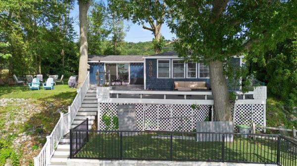 393 Ferrand Road