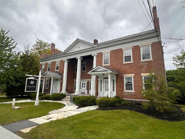 206 Pleasant Street