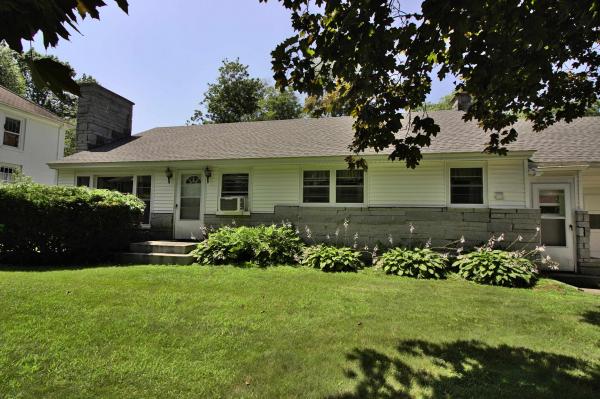 19 Robinson Avenue