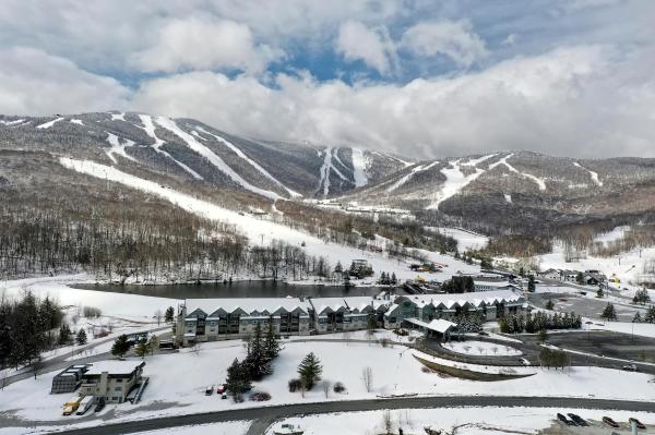 228 East Mountain Road