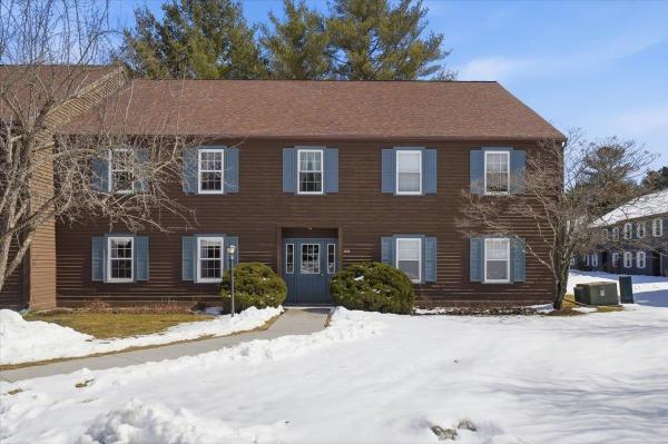 53 Twin Oaks Terrace