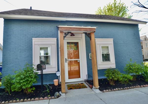 105 Lafountain Street