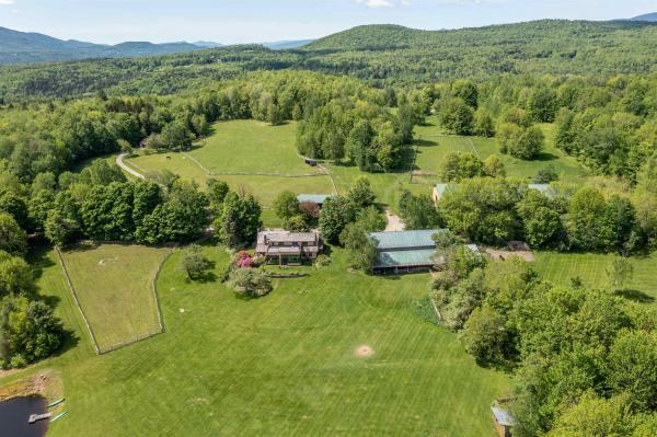 Single Family in Morristown VT