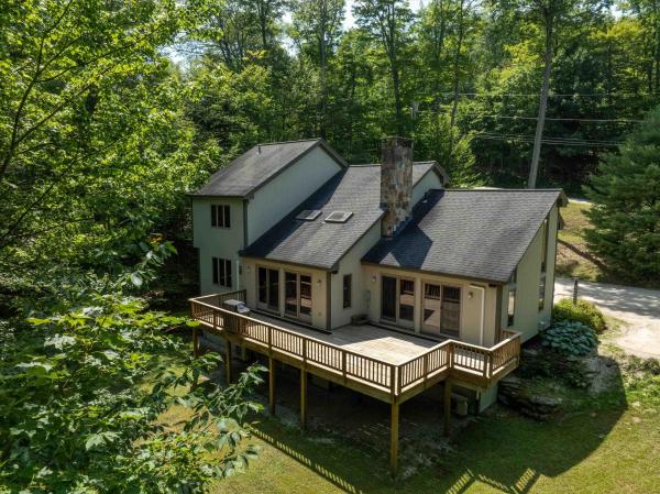 80 Mountain View Drive
