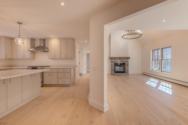 171 Mending Walls Road