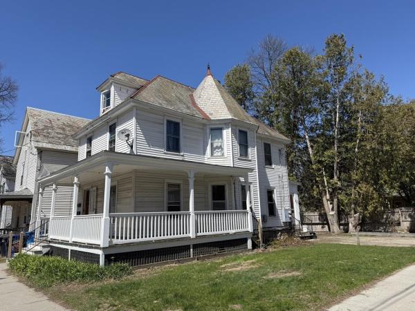 384 North Street