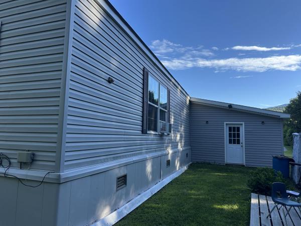 Mobile Home in Johnson VT