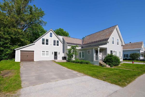 8 Pond Street
