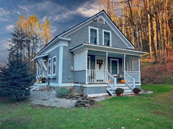 Single Family in Stowe VT