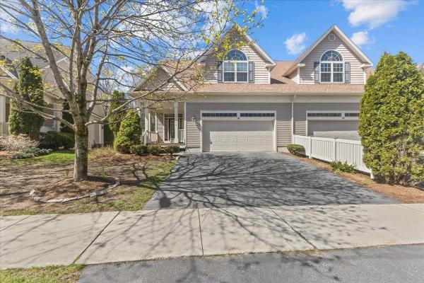 66 Dunbar Drive