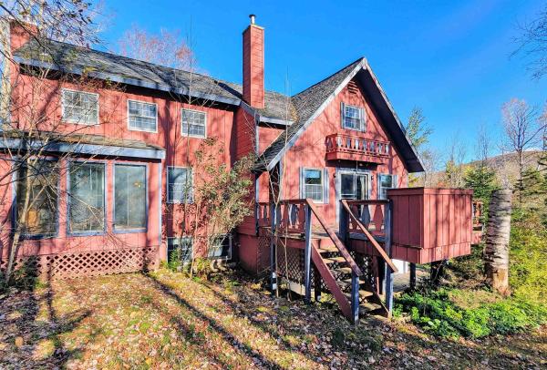 7 Pine Tree Lane