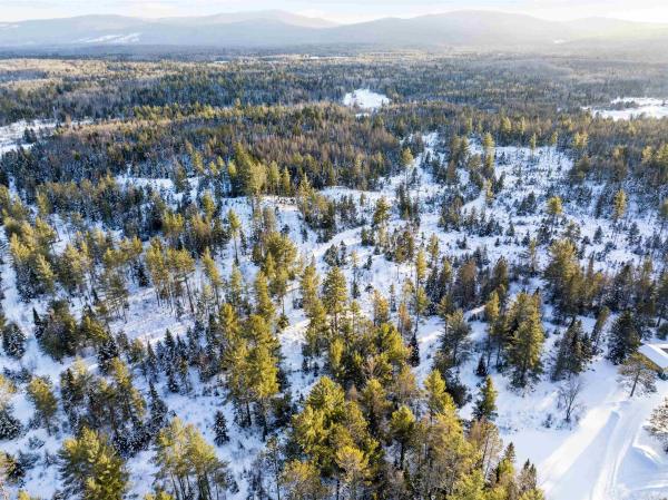 0 Head of the Pond Road