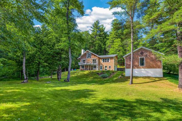 11 Stratton View Road