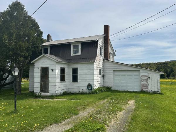 Single Family in Morristown VT
