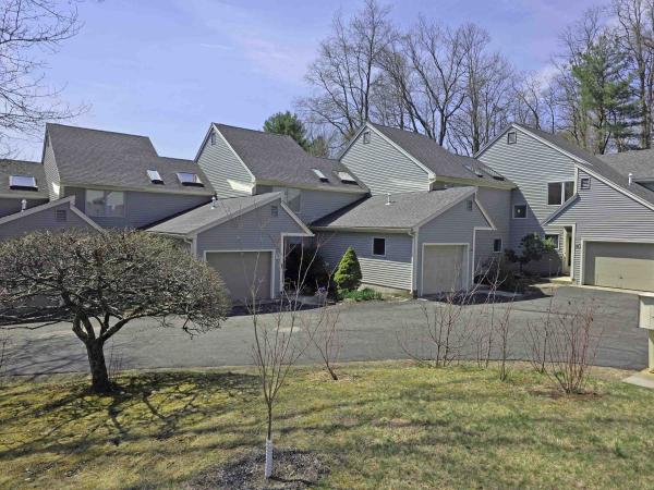 110 Arbor Hill Commons