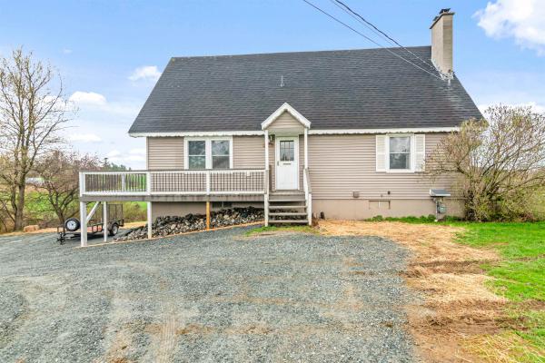 227 W Berkshire Road