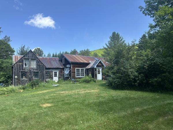 616 Coppermine Road