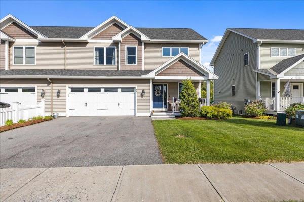 38 Chase Court