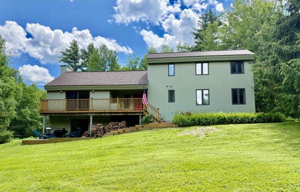 12 Stratton Ridge Road