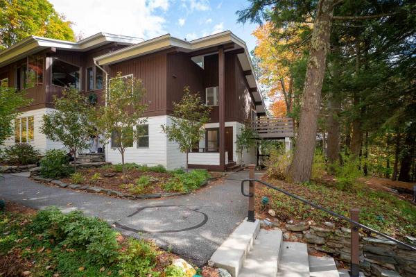 216 Mt Mansfield Drive 216 Mt Mansfield Drive