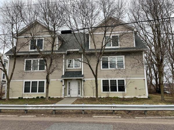 354 Manhattan Drive