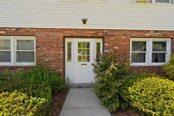 111 Sherwood Square