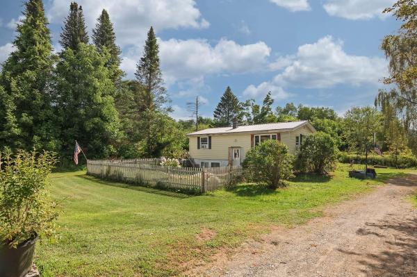Single Family in Morristown VT