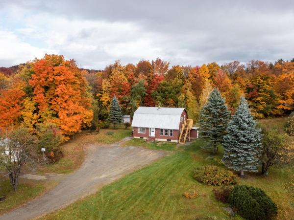 Single Family in Morristown VT