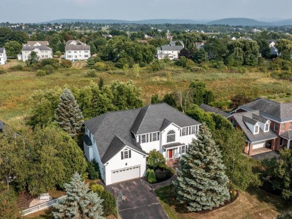 41 Pinnacle Drive